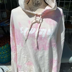 Independent trading company tie dye hoodie
